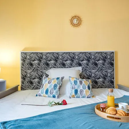Studio Des Halles By Interhome Apartment Pornic